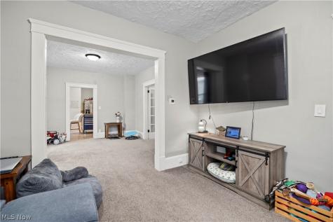 1533 Clinton Street Sandusky OH 44870