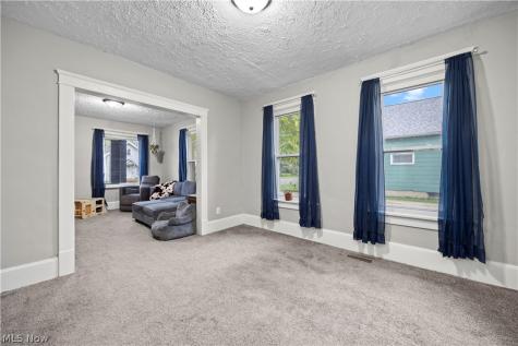 1533 Clinton Street Sandusky OH 44870