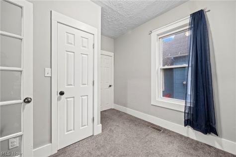 1533 Clinton Street Sandusky OH 44870