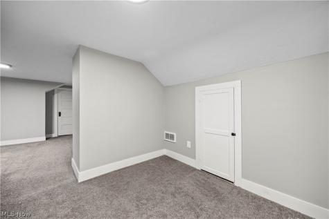 1533 Clinton Street Sandusky OH 44870