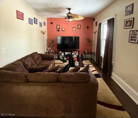 3216 W 95th Street Cleveland OH 44102