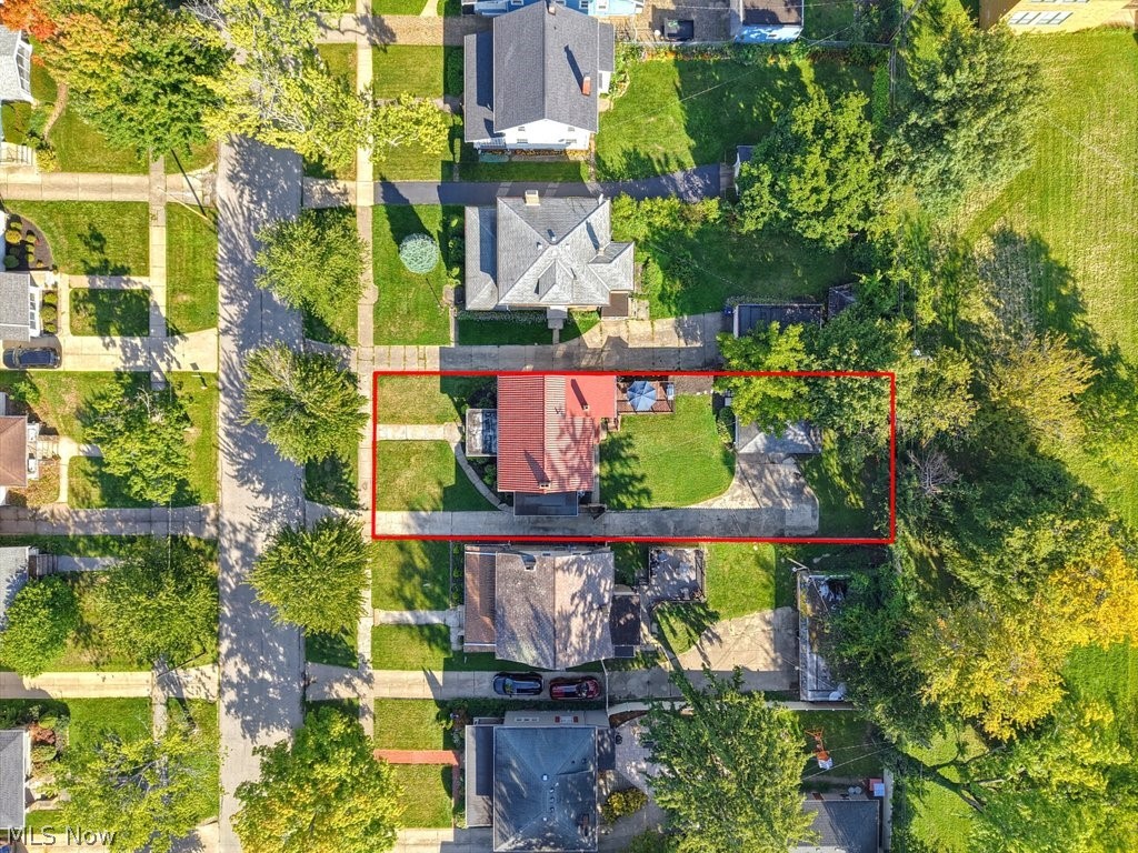 16203 Lucille Avenue Cleveland OH 44111