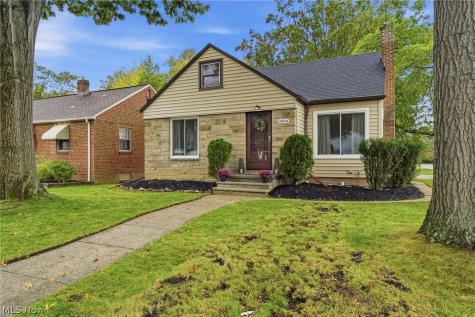 3994 W 227th Street Fairview Park OH 44126
