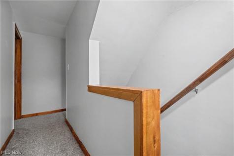 86 Southeast Avenue Tallmadge OH 44278