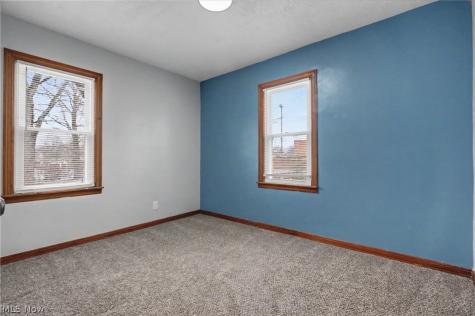 86 Southeast Avenue Tallmadge OH 44278