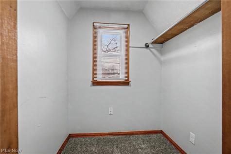 86 Southeast Avenue Tallmadge OH 44278