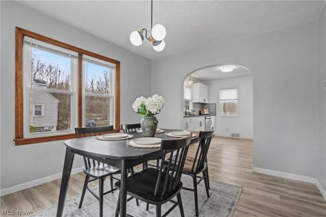 86 Southeast Avenue Tallmadge OH 44278