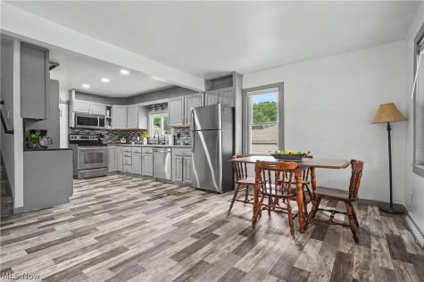 158 Van Evera Road Tallmadge OH 44278