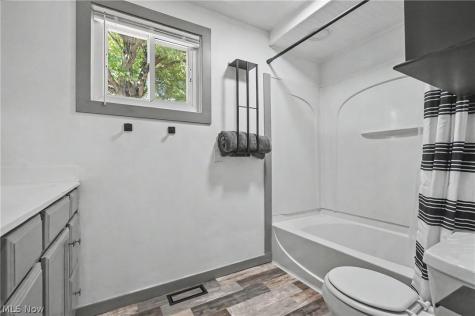 158 Van Evera Road Tallmadge OH 44278