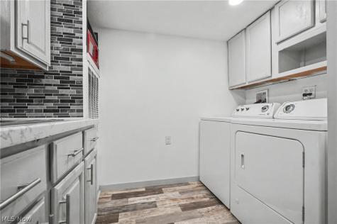 158 Van Evera Road Tallmadge OH 44278