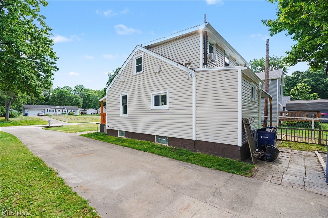 158 Van Evera Road Tallmadge OH 44278