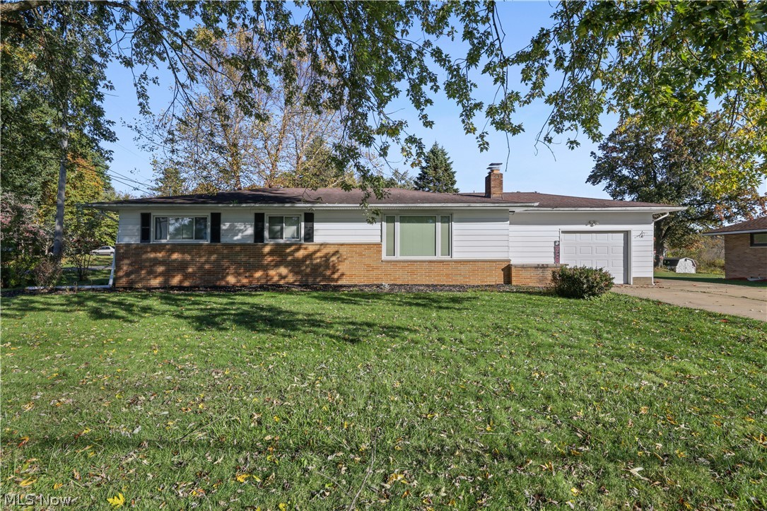 3267 Nidover Drive Akron OH 44312