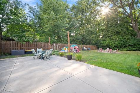 546 Woodmere Drive Berea OH 44017