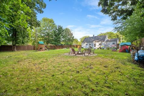 546 Woodmere Drive Berea OH 44017