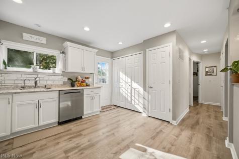 546 Woodmere Drive Berea OH 44017