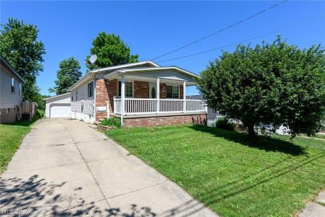 152 Kreiner Avenue Akron OH 44312