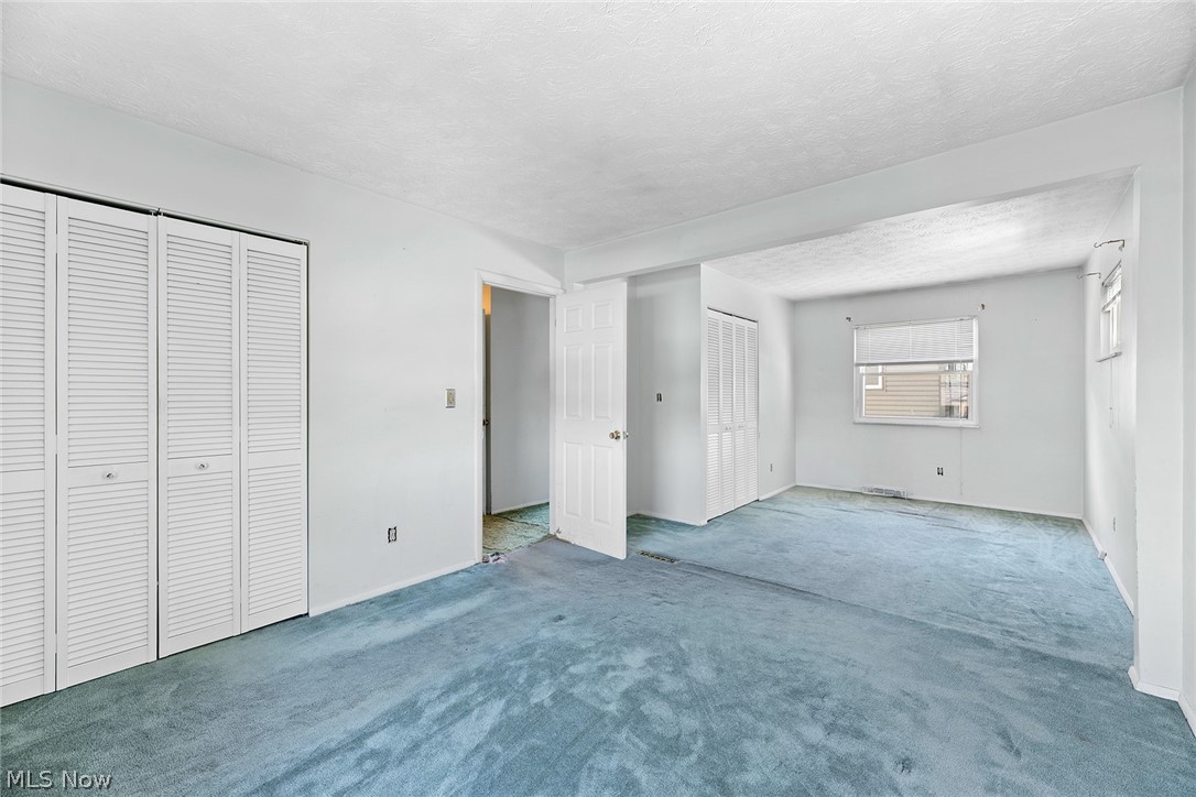 152 Kreiner Avenue Akron OH 44312