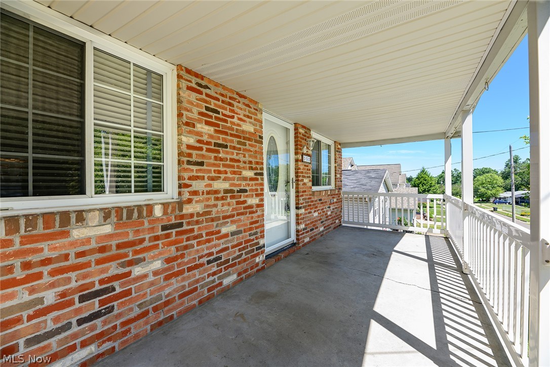 152 Kreiner Avenue Akron OH 44312