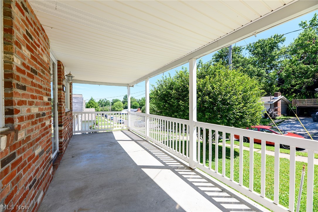 152 Kreiner Avenue Akron OH 44312