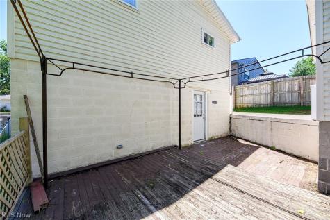 152 Kreiner Avenue Akron OH 44312