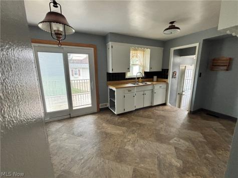 79 Willard Avenue Bedford OH 44146
