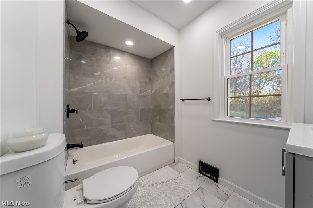 16717 Lomond Boulevard Shaker Heights OH 44120