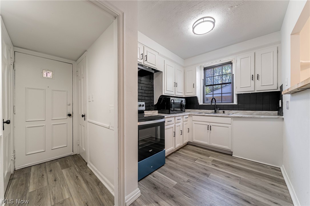 16717 Lomond Boulevard Shaker Heights OH 44120
