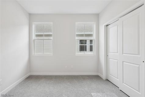 2164 Myla Way Amherst OH 44001