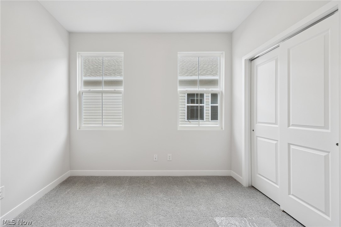 2164 Myla Way Amherst OH 44001