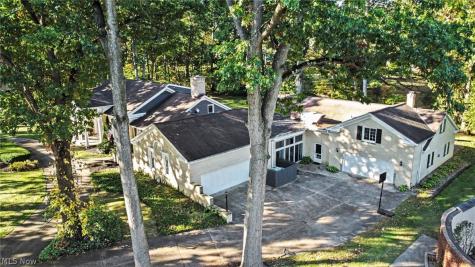 168 Orchard Hill Drive Amherst OH 44001