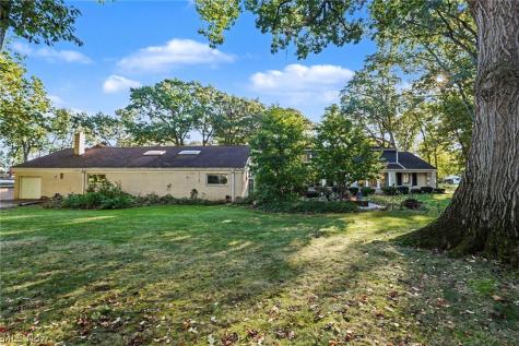 168 Orchard Hill Drive Amherst OH 44001