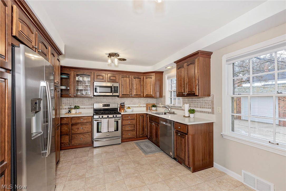 3874 Grenville Road University Heights OH 44118