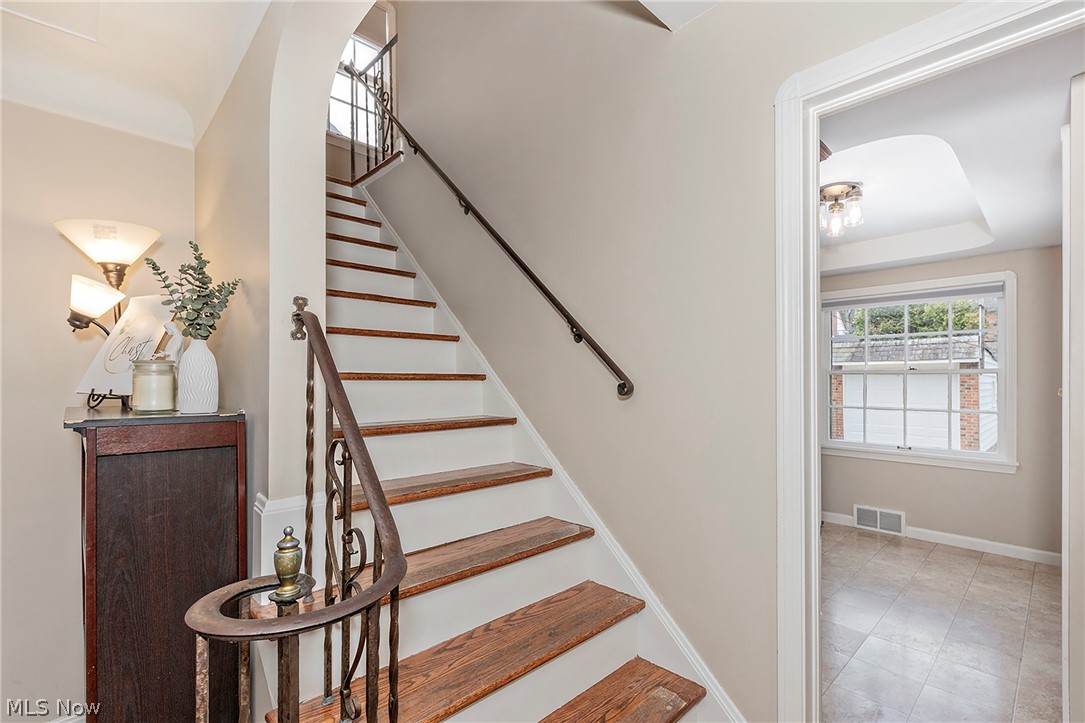 3874 Grenville Road University Heights OH 44118