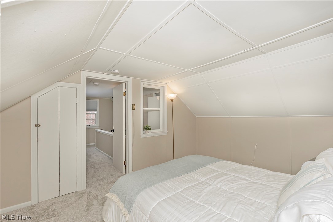 3874 Grenville Road University Heights OH 44118