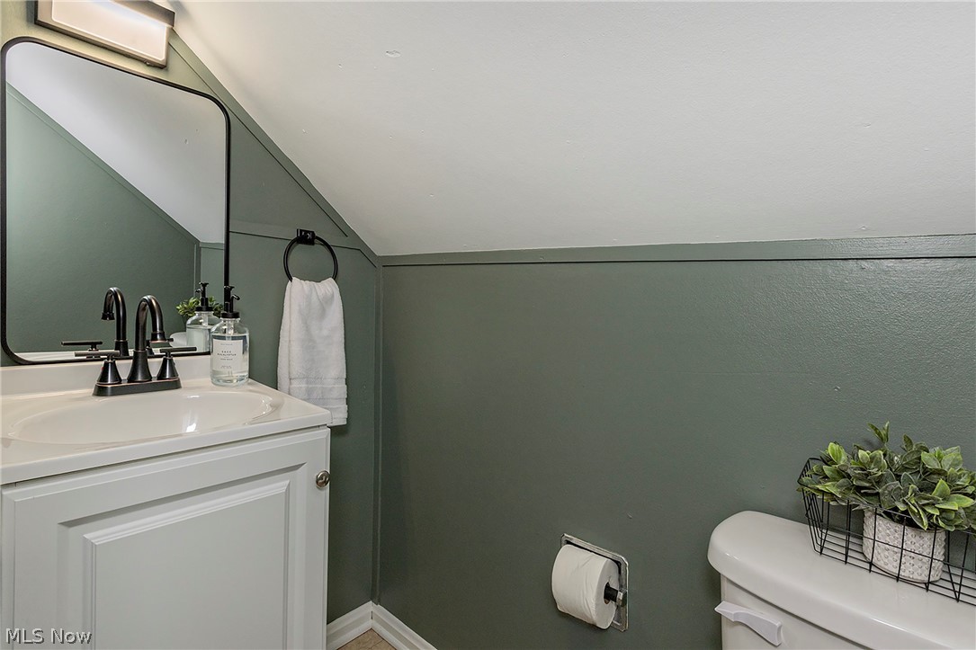 3874 Grenville Road University Heights OH 44118