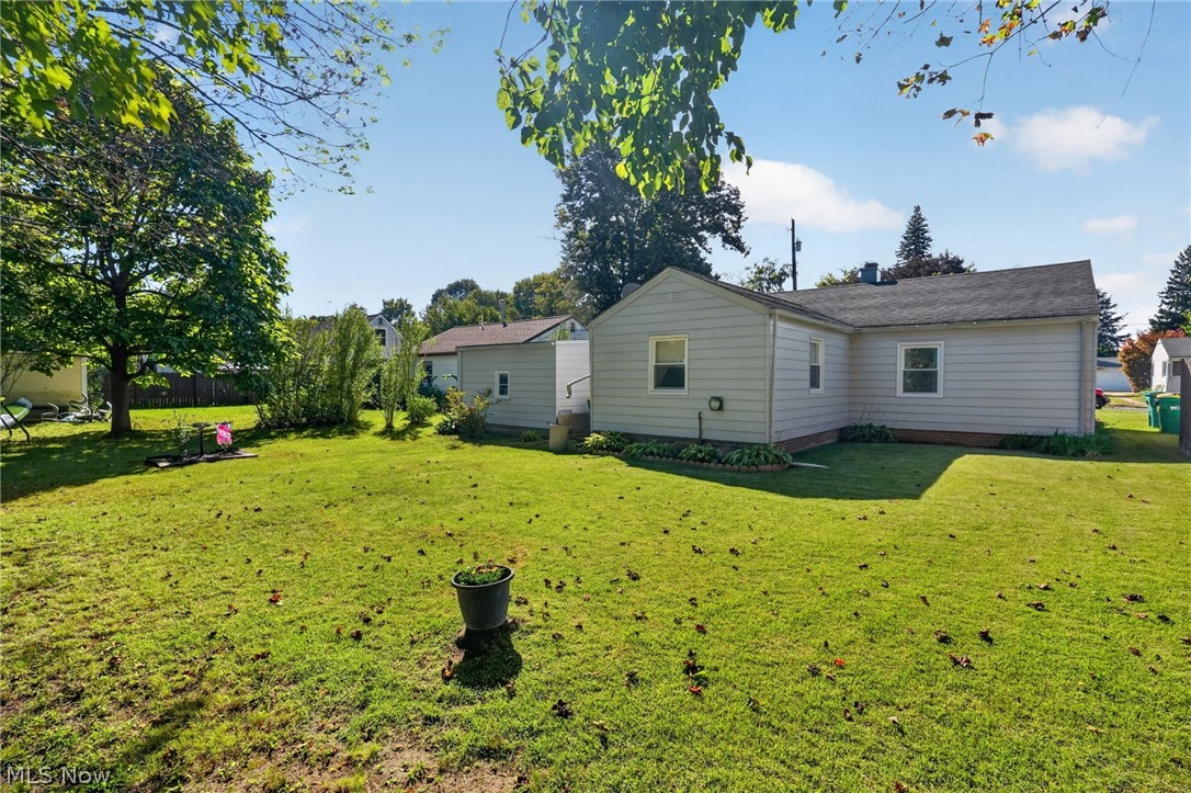 315 Morrison Street Geneva OH 44041