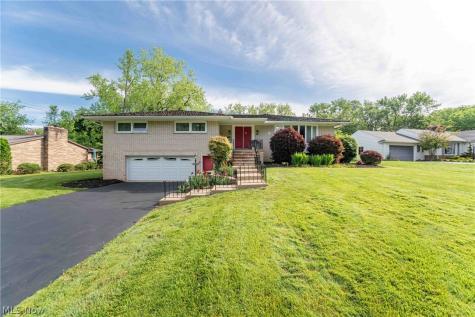 23225 Bryden Road Shaker Heights OH 44122