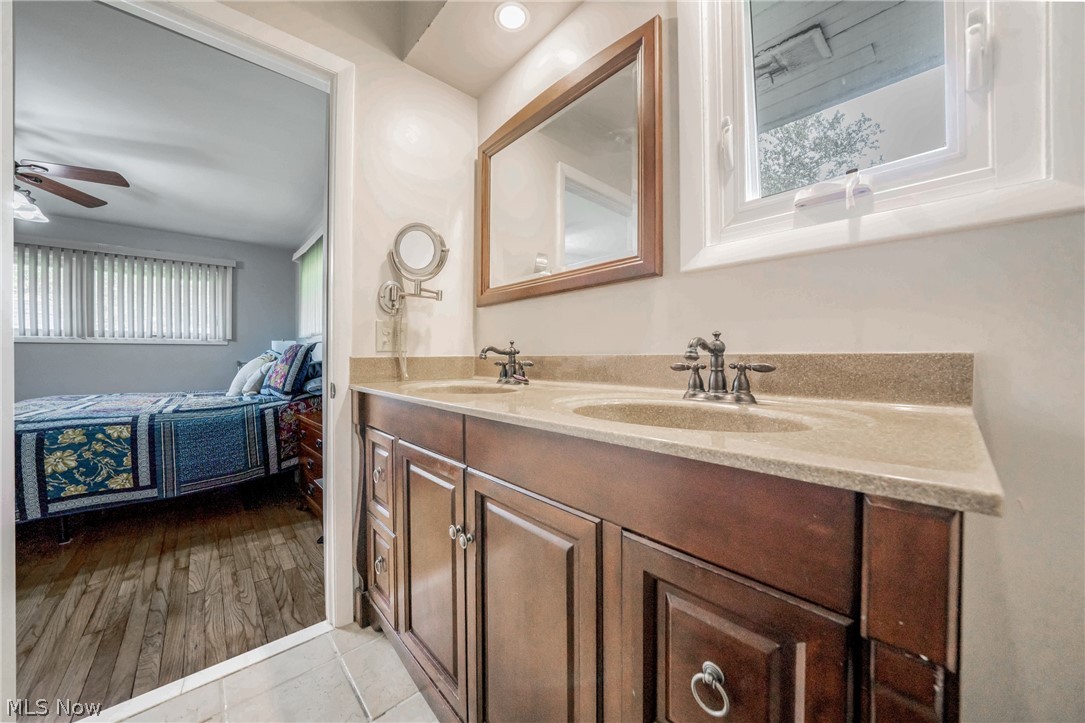 23225 Bryden Road Shaker Heights OH 44122