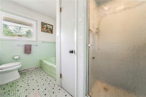 23225 Bryden Road Shaker Heights OH 44122
