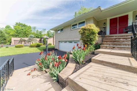 23225 Bryden Road Shaker Heights OH 44122