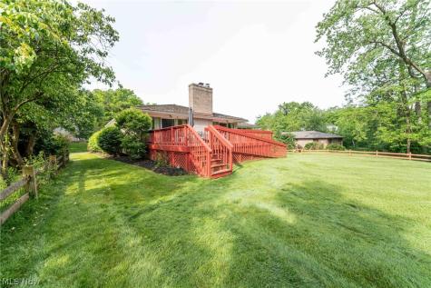 23225 Bryden Road Shaker Heights OH 44122