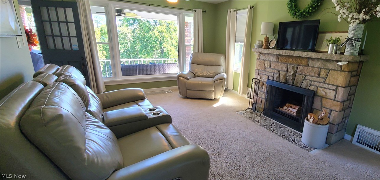 1402 Colerain Pike Martins Ferry OH 43935