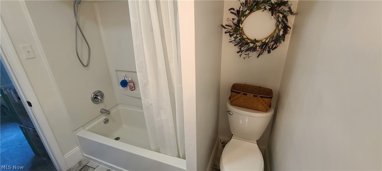 1402 Colerain Pike Martins Ferry OH 43935