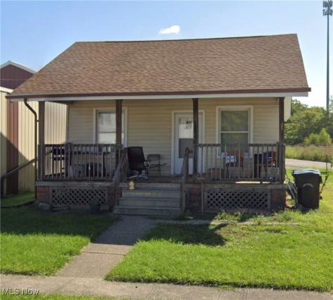 164 Woodbury Street Elyria OH 44035