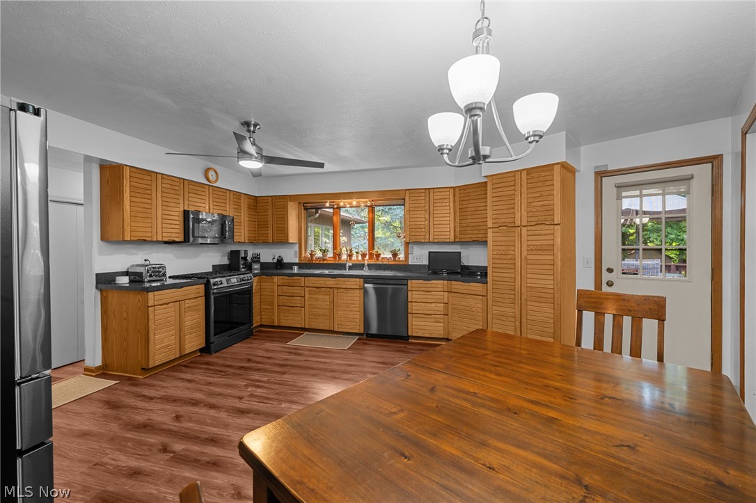 504 Sandhurst Drive Highland Heights OH 44143