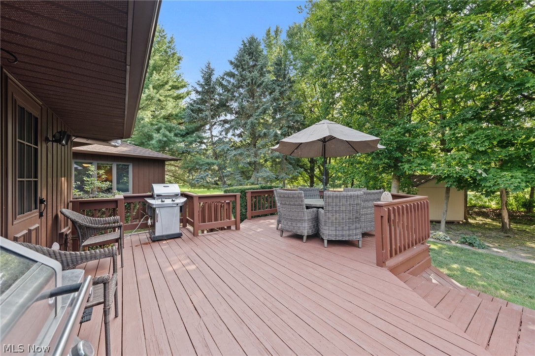 504 Sandhurst Drive Highland Heights OH 44143