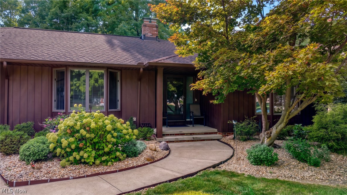 504 Sandhurst Drive Highland Heights OH 44143