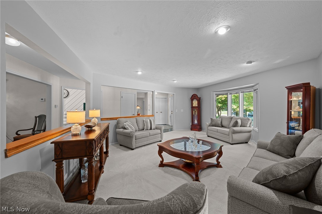504 Sandhurst Drive Highland Heights OH 44143