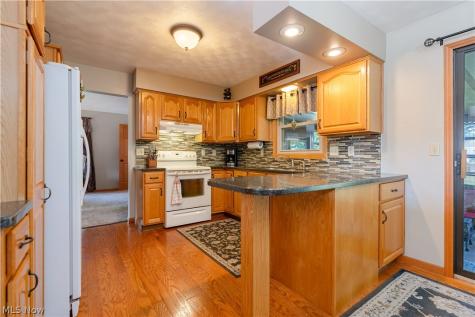 9412 Rohrland Street NW Massillon OH 44647