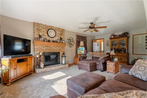 9412 Rohrland Street NW Massillon OH 44647